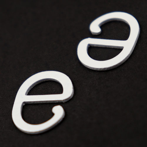 10584 Sullivans 9mm Bikini Hook - White