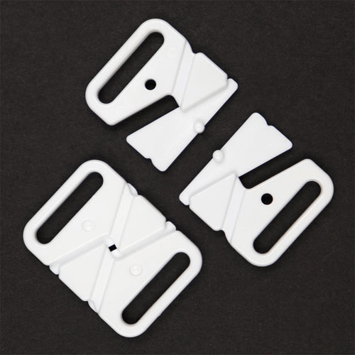 10597 Sullivans 18mm Bikini Hook Clasps - White