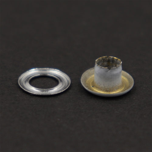 10623 Sullivans 4mm Eyelets - 25 Washers - White