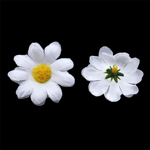 11179 Crafty Bitz Daisy Flowers - White - 8pcs