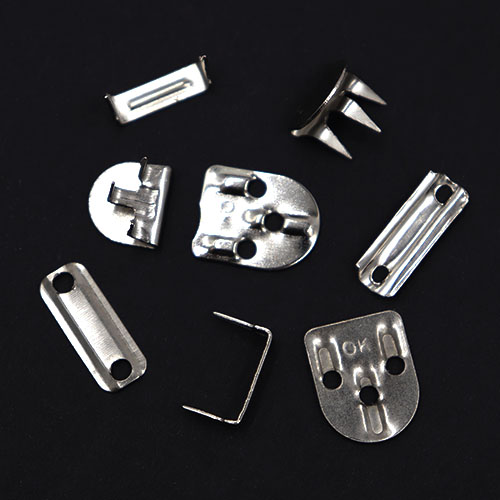 11596 Sullivans 18mm No Sew Hook & Eye Set