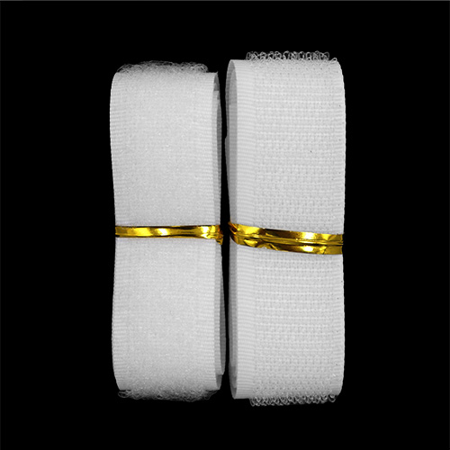 11737 Sullivans 20mm Sew On Grip It Fastener - White