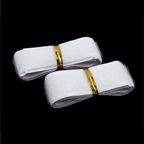 11738 Sullivans 20mm Grip It Fastener - White