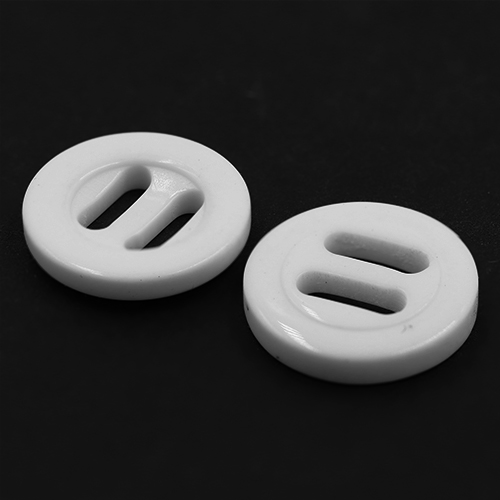 13991 Sullivans 15mm Round Plastic Button With Oblong Holes - White - 36 In A Tube