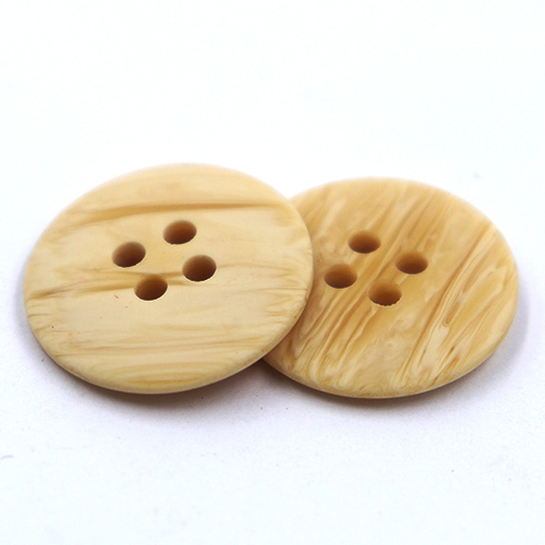 14453 Sullivans 18mm Round Plastic Button 4 Hole - Wood Effect - Cream - 40 In A Tube