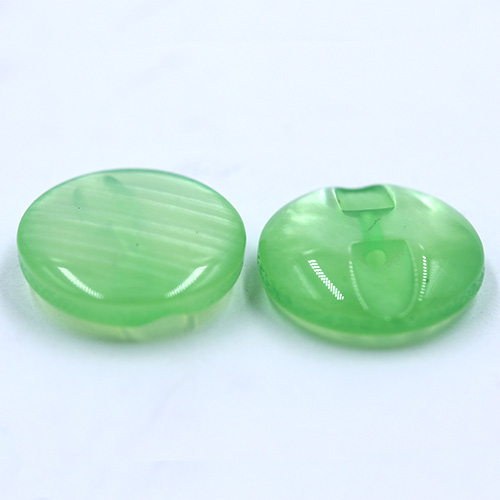 14688 Sullivans 18mm Round Plastic Button With Shank - Mint - 37 In A Tube