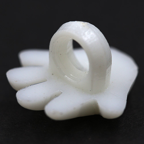 14785 Sullivans 15mm Kids Plastic Button With Shank - White Hand - 35 In A Tube