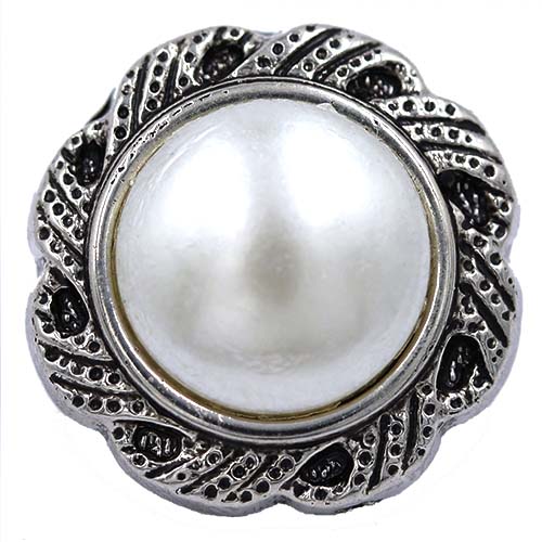 14841 Sullivans 15mm Round Pearl Plastic Button Surrounded With Silver Detailing - 21 In A Tube 