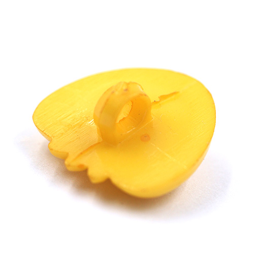 14960 Sullivans Buttons Card - Yellow Strawberry - 6pcs