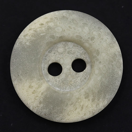 15330 Sullivans 18mm Round Plastic Opaque Button 2 Hole - Cream - 26 In A Tube
