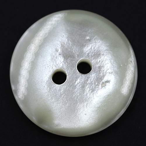 15332 Sullivans 19mm Round Plastic Pearlised Button 2 Hole - Cream - 40 In A Tube