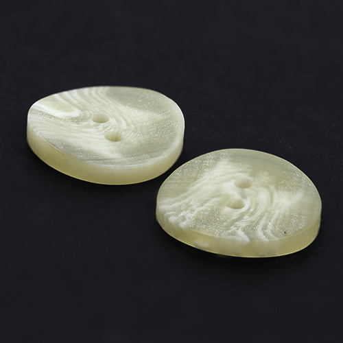 15339 Sullivans 18mm Round Plastic Button 2 Hole - Cream/opaque Swirled Pattern - 75 In A Tube