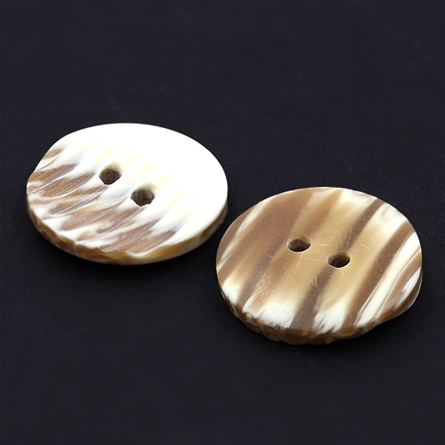 15357 Sullivans 15mm Round Plastic Button 2 Hole - Half Cream, Half Weaved Pattern  - 71 In A Tube