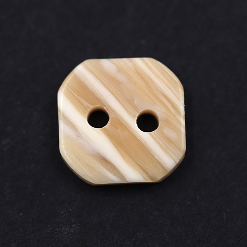 15359 Sullivans 9mm Square Plastic Button 2 Hole With Rounded Corners - Beige Two Toned - 95 In A Tube