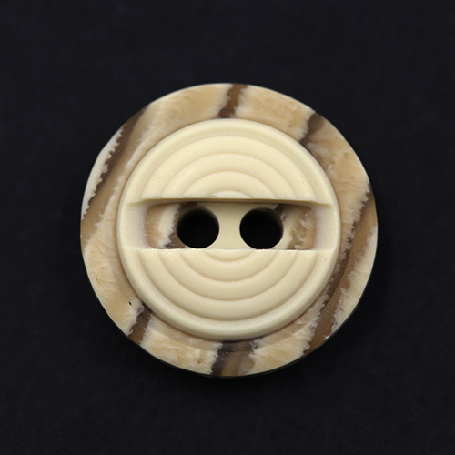15379 Sullivans 13mm Round Plastic Button 2 Hole With Earth Toned Rim - Cream - 75 In A Tube