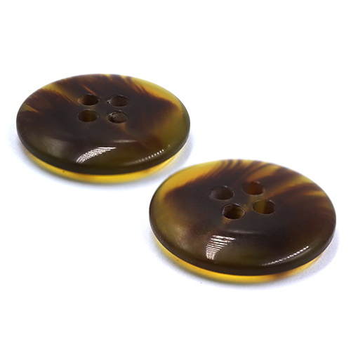 15404 Sullivans 21mm Round Plastic Button 4 Hole - Two Tone Amber - 34 In A Tube