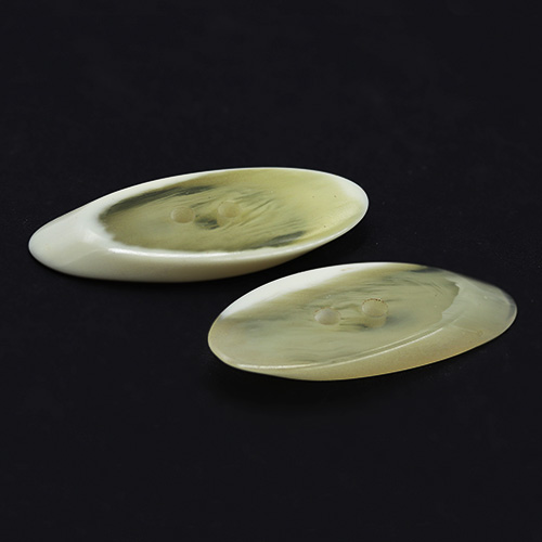 15421 Sullivans 35mm Slivered Wood Effect Plastic Button 2 Hole- Cream - 60 In A Tube