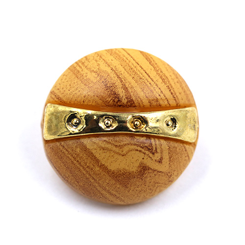15424 Sullivans 18mm Wood Effect Round Plastic Button With Middle Gold Band - 25 In A Tube