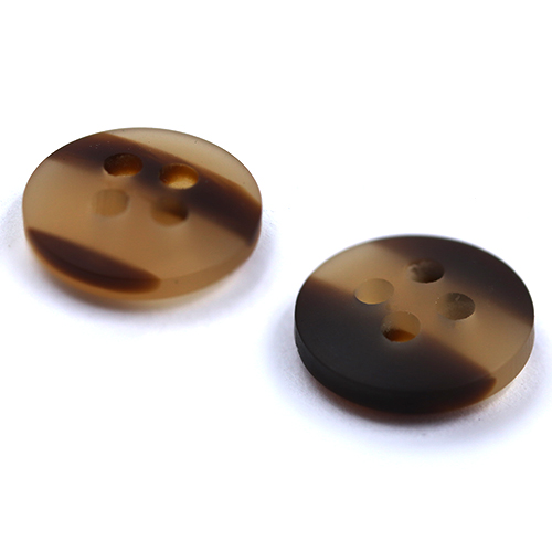 15426 Sullivans 10mm Round Plastic Button 4 Hole With Brown Middle Stripe - Beige - 150 In A Tube