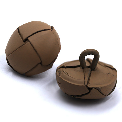 15485 Sullivans 17mm Round Plastic Shank Button - Leather Effect - Beige - 32 In A Tube