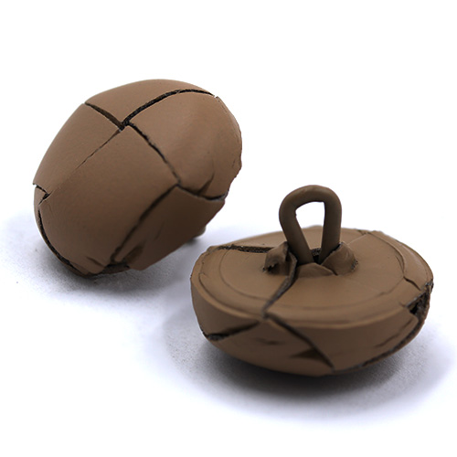 15486 Sullivans 20mm Round Plastic Shank Button - Leather Effect - Beige - 25 In A Tube