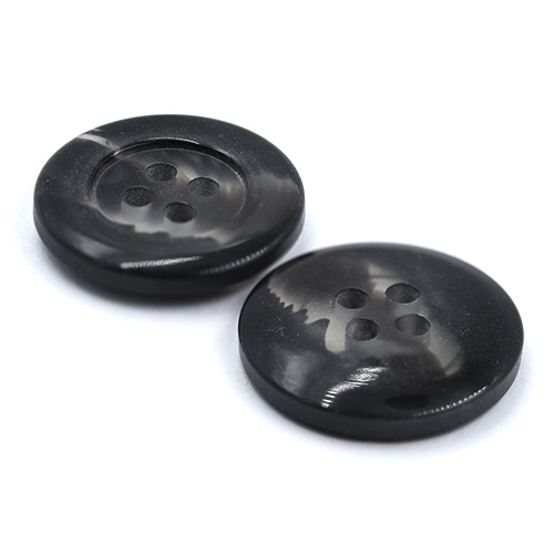 15970 Sullivans 20mm Swirl Two Tone Round Plastic Button 4 Hole - Black - 41 In A Tube