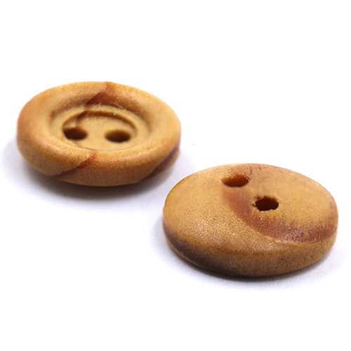 19004 Sullivans 13mm Round Wooden Buttons With Raised Edge - 40 In A Tube