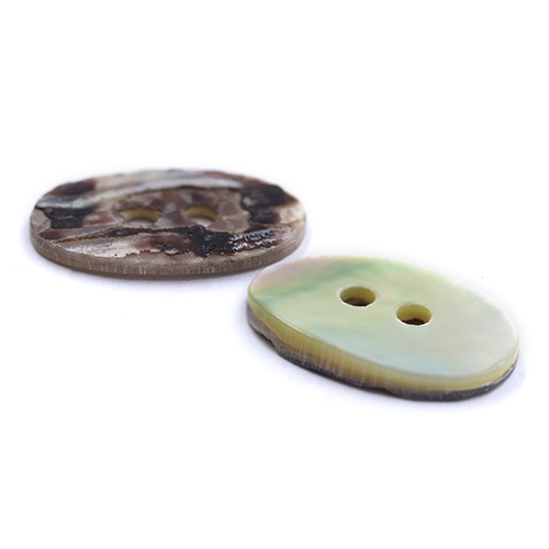 19023 Sullivans 23mm Oval Akoya Shell Buttons - River Smoked - 28 In A Tube
