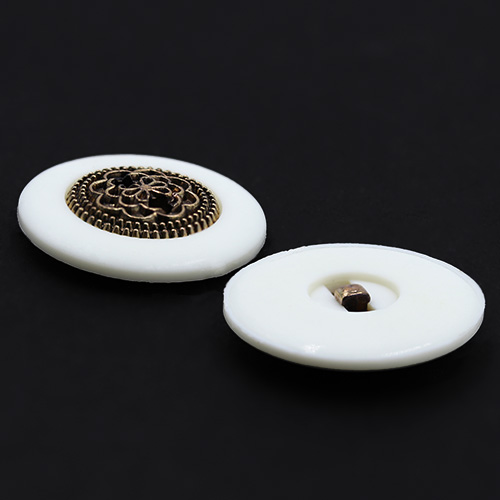 19051 Sullivans 22mm Round Plastic Button - Off-white With Bronze Filigree Inner - 34 In A Tube