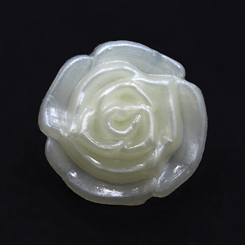 19054 Sullivans 12mm Rose Plastic Button - Cream - 150 In A Tube