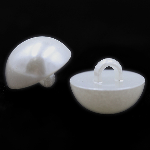 19056 Sullivans 13mm Round Pearl Plastic Button With Shank - 61 In A Tube
