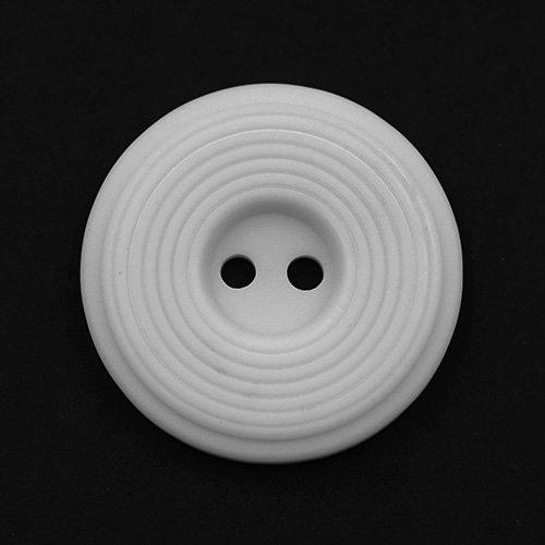 19206 Sullivans 25mm Round Plastic Button With Circular Groves - White - 45 In A Tube