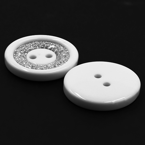 19218 Sullivans 30mm Round Plastic Button 2 Hole With Diamonte Circle - White - 22 In A Tube