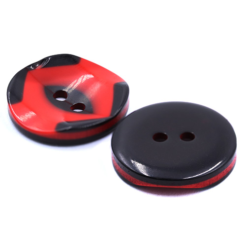 19266 Sullivans 18mm Round Plastic Button 2 Hole With Black Markings - Red - 55 In A Tube