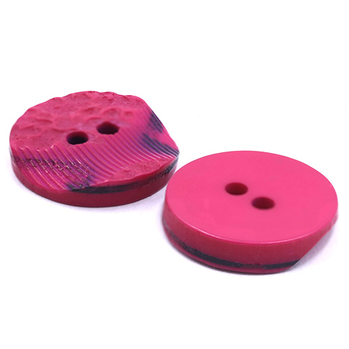 19310 Sullivans 15mm Round Plastic Button 2 Hole With 2 Textured Patterns - Hot Pink With A Splash Of Blac