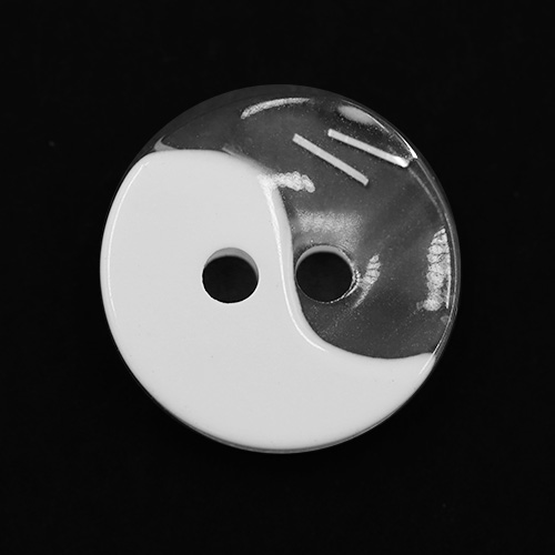 19329 Sullivans 13mm Round Plastic Button 2 Hole With Yin Yang Pattern - White/clear - 95 In A Tube