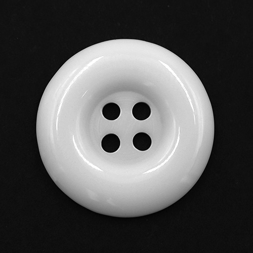 19341 Sullivans 18mm Round Plastic Buttons With Four Holes & Depressed Centre - White - 105 In A Tube