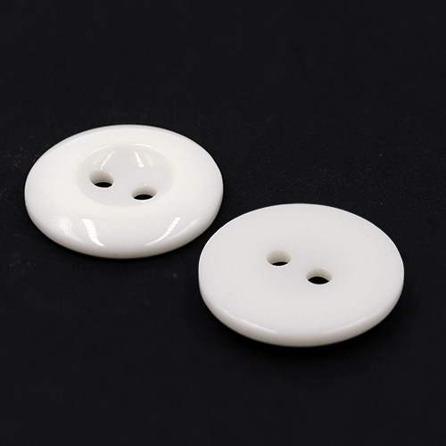 19352 Sullivans 18mm Round Plastic Buttons With Two Holes & Depressed Centre - White - 80 In A Tube