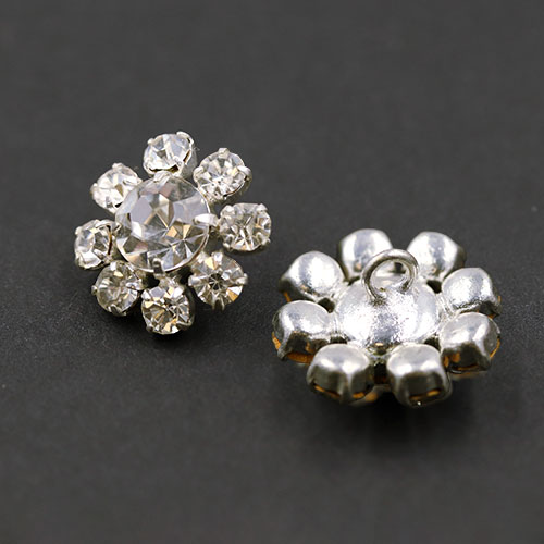 19835 Sullivans 15mm Diamonte Round Shank Button - Cluster Style - Silver - 7 In A Tube