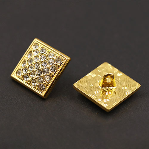19838 Sullivans 15mm Diamonte Square Shank Button - Gold - 8 In A Tube