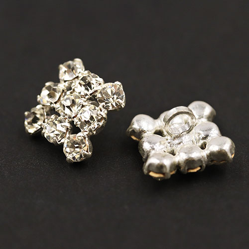 19858 Sullivans 11mm Diamonte Square Shank Button - Silver - 8 In A Tube