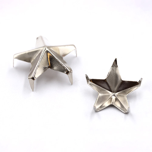 19892 Sullivans 19mm Raised Star Stud - Silver - 96 In A Tube