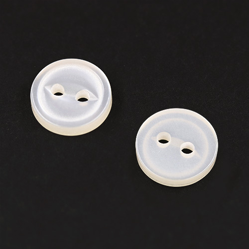 20106 Sullivans Buttons Card - 10mm Frosted White Buttons With Two Holes - 6pcs