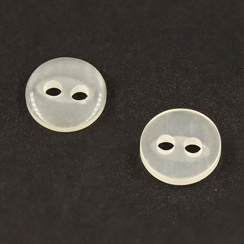 20230 Sullivans 8mm Two Hole Fish Eye Doll Plastic  Buttons - Cream - 180 In A Tube