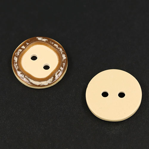 20483 Sullivans 14mm Rounded Edge  Square Plastic Button - Cream With Brown Border - Bag Of 100