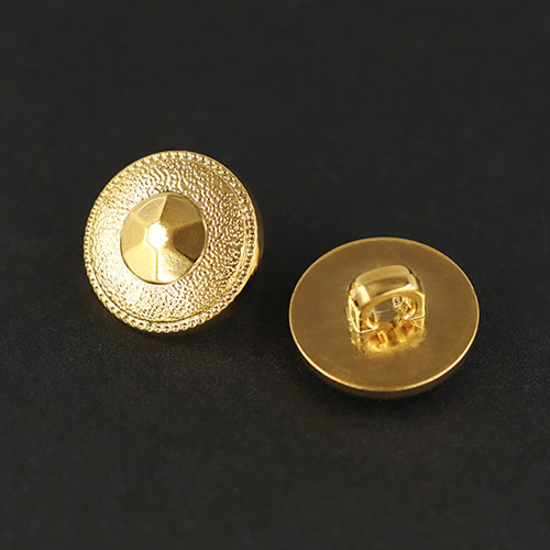 20561 Sullivans 15mm Round Plastic Button With Pinnacle - Gold - 35 In A Tube