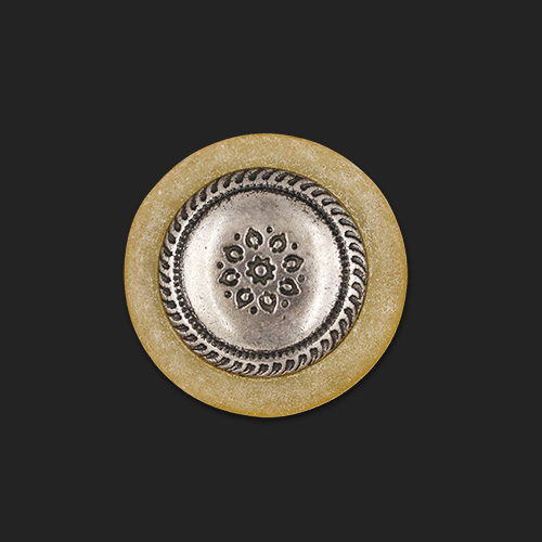 20589 Sullivans 21mm Round Metal Shank Button With Flower Detail And Frosted Border - Silver - 21 In A Tub