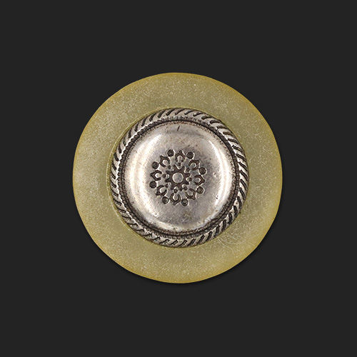 20590 Sullivans 23mm Round Metal Shank Button With Flower Detail And Frosted Border - Silver - 20 In A Tub
