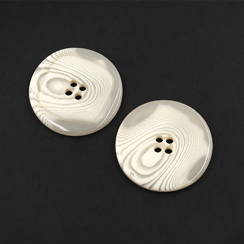 20713 Sullivans 44mm Round Plastic Button With Pattern - Bonelet - 32 In A Tube