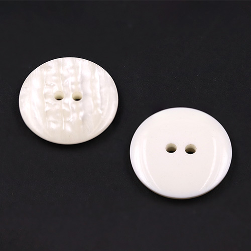 21543 Sullivans 23mm Round Plastic Button With Two Holes -  With Flecks - White - 35 In A Tube 